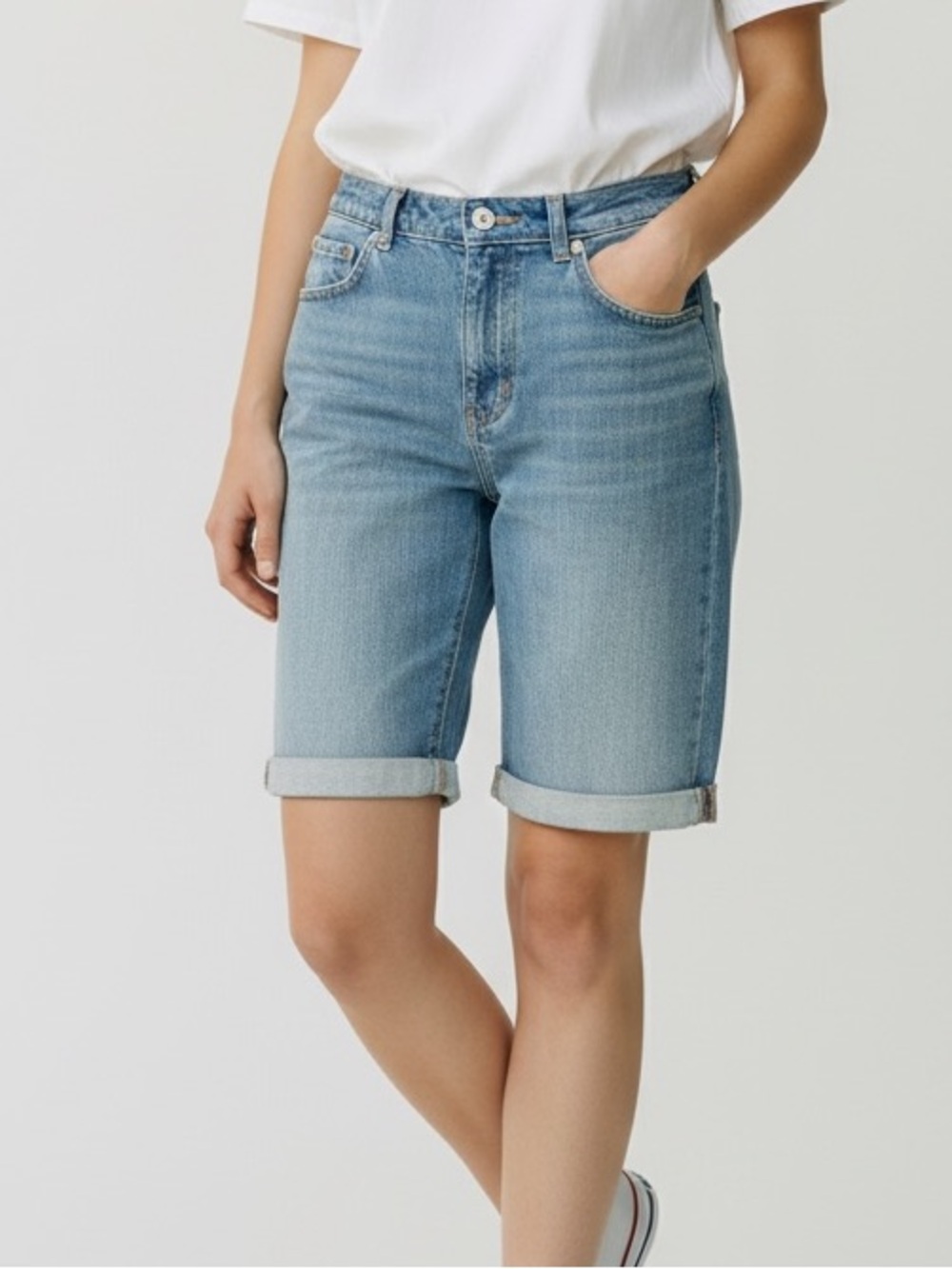 Levi's Light Blue Denim Women's Bermuda Shorts
